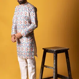 seawind Men Cotton Blend Kurta Pyjama Set-picture-23