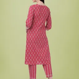 mirchi fashion Women Pure Cotton Kurta Pant Dupatta Set image 2