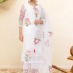 Ishin Floral Printed Tie Up Neck Straight Kurta With Trousers & Dupatta-picture-28