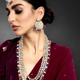Peora Gold-Toned & Magenta Beaded and Stone Studded Choker Jadau Jewellery Set image 1