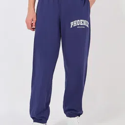 Styli Men Embroidered City Name Relaxed Terry Joggers-picture-10