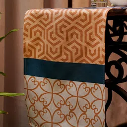 ZEBA Blue & Grey Geometric Printed 6-Seater Table Runner image 5