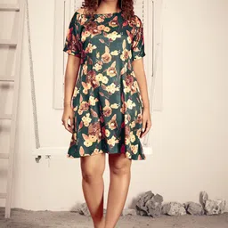 Curvy Lane Printed Beach Wear Crop-Top With Sarong Set image 5