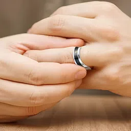KARISHMA KREATIONS Unisex Set Of 2 Gold & Silver Plated Stainless Steel Finger Rings image 3