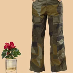 NUEVOSDAMAS Women Camouflage Printed Cargos Mid-Rise Cotton Trousers-picture-31