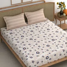 Srijee Decors Cream Coloured Floral Printed 210 TC King Bedsheet With 2 Pillow Covers-image-54