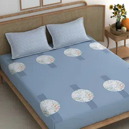 Srijee Decors Blue & White Floral Printed 210 TC King Bedsheet With 2 Pillow Covers-image-50