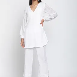 trueBrowns Women White Pure Cotton Kurti with Trousers-picture-10