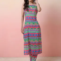 Sangria Tribal Printed Cotton Sleeveless Kurta With Trouser image 4