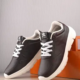 OFF LIMITS Boys Lightweight Contrast Sole Sneakers-picture-21