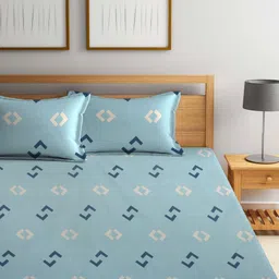 Arrabi Blue & White Graphic 300 TC King Bedsheet with 2 Pillow Covers image 3