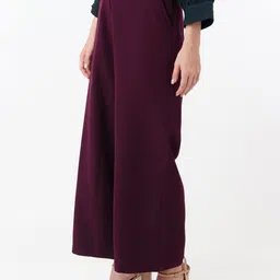Zink London Women High-Rise Parallel Trousers image 3