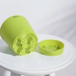 UGAOO Krish Green 5-pcs Self-Watering Planters image 2