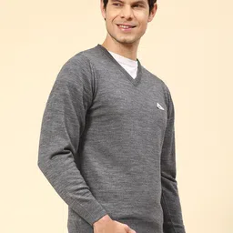 Monte Carlo Long Sleeves V-Neck Woollen Pullover image 2