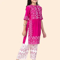 BAESD Girls Floral Printed Regular Kurta with Trousers image 4
