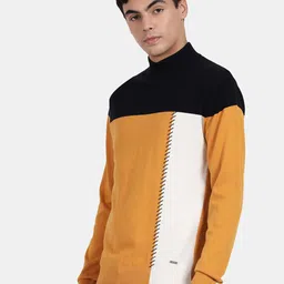 t-base Colourblocked Pullover Cotton Sweatshirt image 4