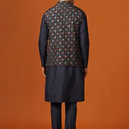 KISAH Floral Printed Straight Kurta with Churidar & Nehru jacket image 5