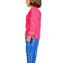 Tiny Bunnies Girls Printed V-Neck Pure Cotton Top with Trousers image 3