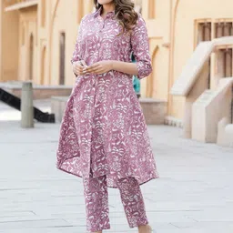 Shrivani Floral Printed Shirt Collar Three-Quarter Sleeves Pure Cotton Kurta with Trousers image 5