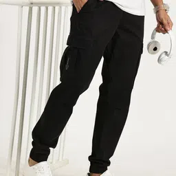 RAVINIK Men Smart High-Rise Cargos Trousers image 5