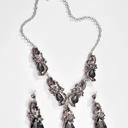SOHI Silver-Plated Stones Studded Jewellery Set image 2