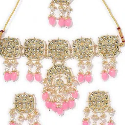 SOHI Gold-Plated & White Kundan-Studded & Beaded Bridal Jewellery Set With Maang Tikka image 5