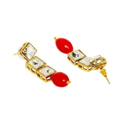OOMPH Gold-Toned & Red Kundan-Studded & Beaded Jewellery Set image 2