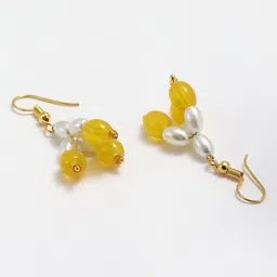 Kennice Gold-Plated 5-Layered Pearl Beaded Brass Jewellery Set image 3