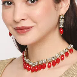OOMPH Gold-Toned & Red Kundan-Studded & Beaded Jewellery Set image 3