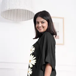 LetsDressUp Black Floral Mandarin Collar Extended Sleeves High-Low Top image 3