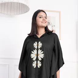 LetsDressUp Black Floral Mandarin Collar Extended Sleeves High-Low Top image 5