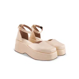 Shoetopia Girls Backstrap Flatform Heels image 3