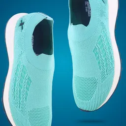 Sparx Women Textured Walking Shoes image 1