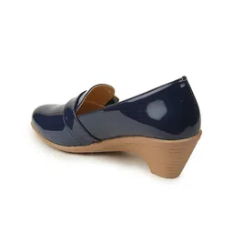 VALIOSAA Blue Work Kitten Pumps with Buckles image 2