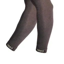 Aadikart Unisex Fingerless Gloves image 2