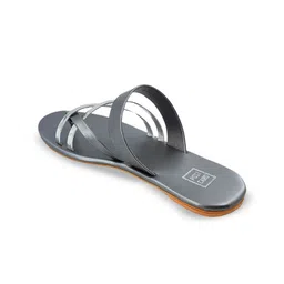 POSTCARD Women One Toe Flats with Buckles image 3