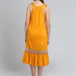 DODO & MOA Smocked Detailed Flounce Empire Midi Dress image 5