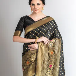 Lilots Black & Gold-Toned Woven Design Zari Silk Blend Banarasi Saree image 3