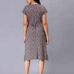 NIGHTSPREE Printed Maternity Cotton A-Line Midi Dress image 3