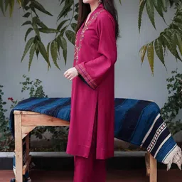 tejoocollection Women Cotton Blend Kurti Pant Set image 2