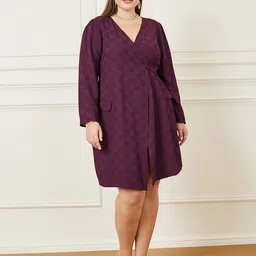 Styli Plus V-Neck Knee Length Wrap Dress-picture-22