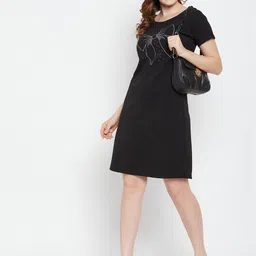 Ruhaans Women's Black Solid A-Line Dress-image-70