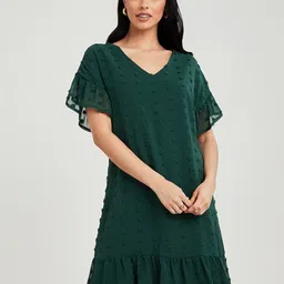 Styli Green Short Sleeves V Neck Dobby Spot A-Line Knee Length Dress-picture-20