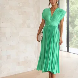 StyleCast Green Accordion Pleats A-Line Maxi Dress-picture-34