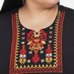 Indietoga Plus Size Embroidered Fit And Flare Long Maxi Dress image 4