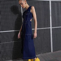 SASSAFRAS Navy Blue Cut-Out Denim A-Line Midi Dress image 3