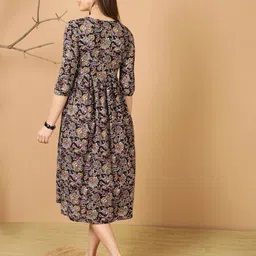 antaran Round Neck Ethnic Printed A-Line Midi Dress image 5