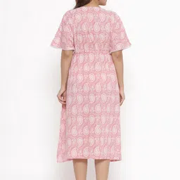 Ikk Kudi by Seerat Pink Printed Maternity & Nursing Cotton Midi Kaftan Dress image 3