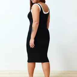 Trendyol Square Neck Bodycon Dress image 5