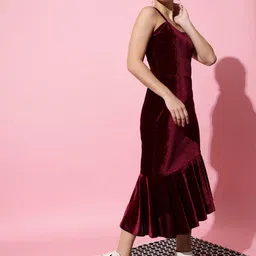 VAARARO Velvet Sheath Midi Dress image 3